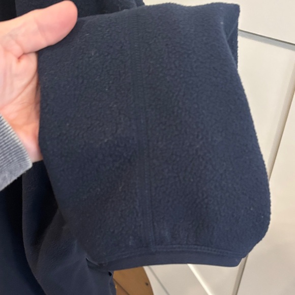 lululemon athletica Men's Navy Zip-Up Sweater XXL - Picture 4 of 6